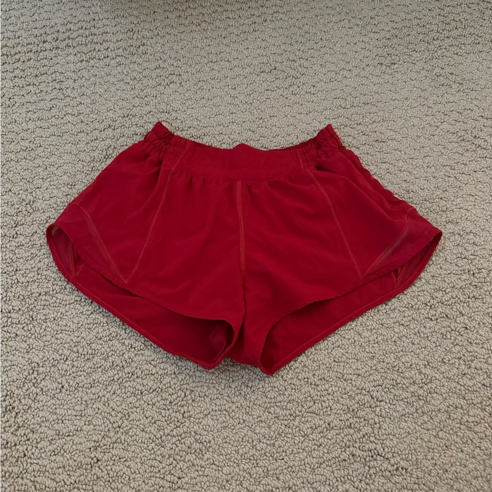 Lululemon hotty hotty shorts 2.5